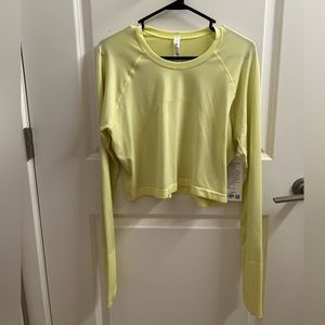 SOLD - NWT Swiftly Tech Cropped Long Sleeve 2.0 (Electric Lemon/Bone)